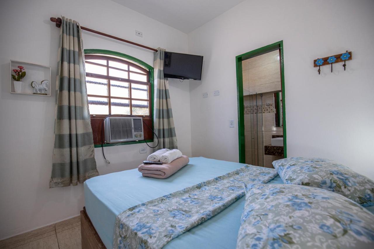 Pousada Casa Do Rio Hostel - 8 Min Do Centro Historico - Passeio De Barco Com Saida Da Pousada -Pago A Parte- Perto Das Praias E Beira Rio Araquari Kültér fotó
