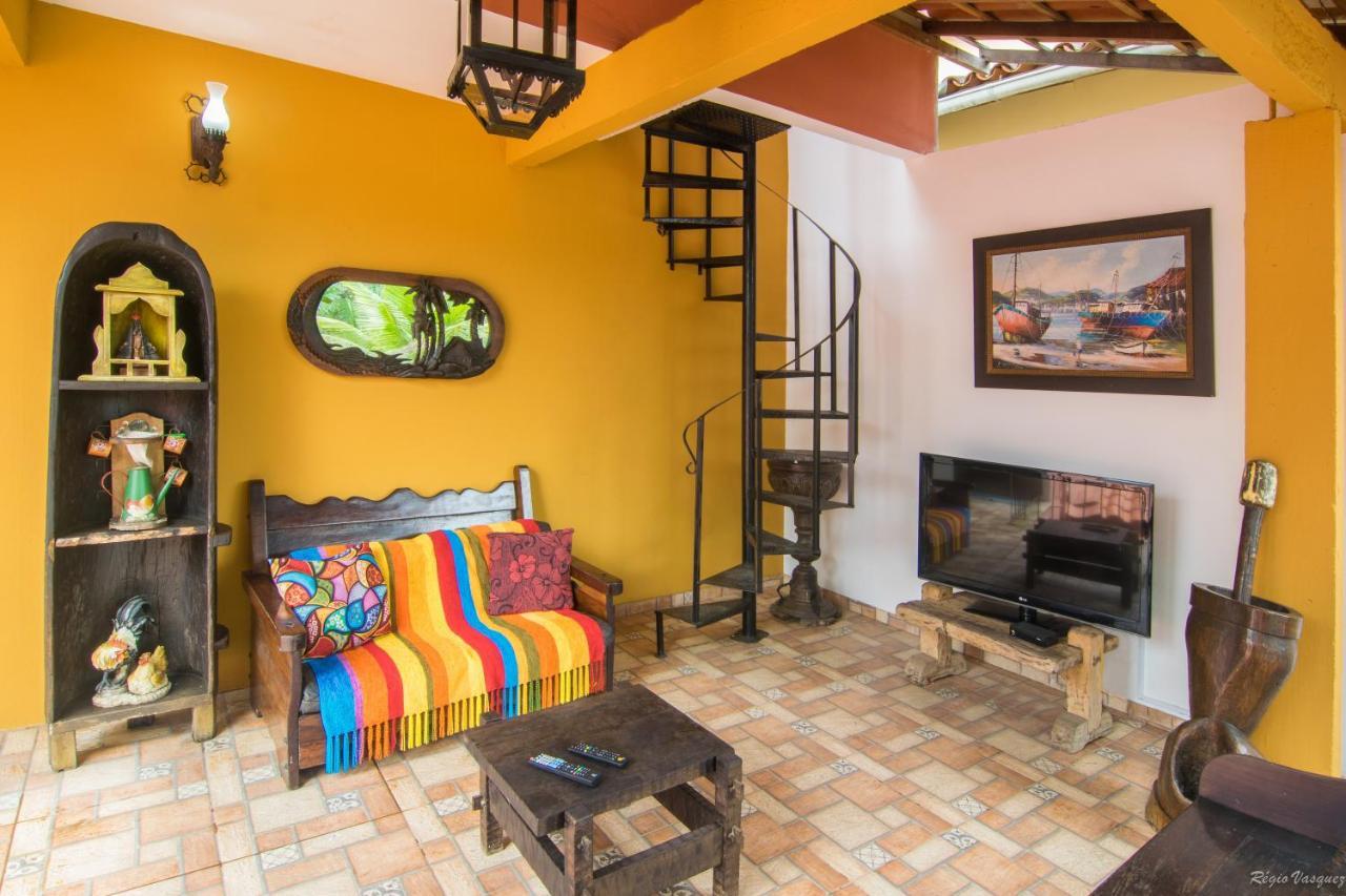 Pousada Casa Do Rio Hostel - 8 Min Do Centro Historico - Passeio De Barco Com Saida Da Pousada -Pago A Parte- Perto Das Praias E Beira Rio Araquari Kültér fotó