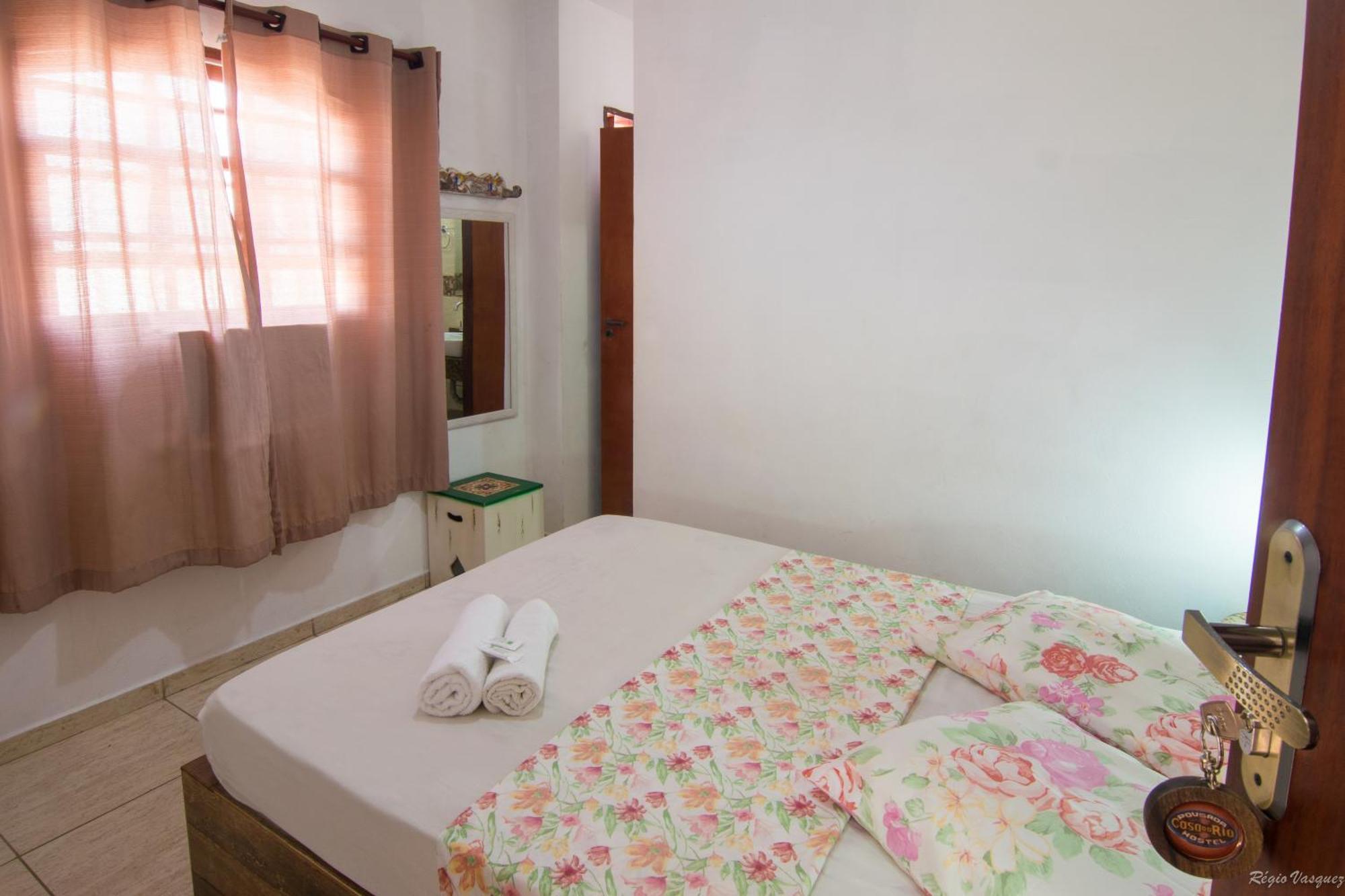 Pousada Casa Do Rio Hostel - 8 Min Do Centro Historico - Passeio De Barco Com Saida Da Pousada -Pago A Parte- Perto Das Praias E Beira Rio Araquari Kültér fotó